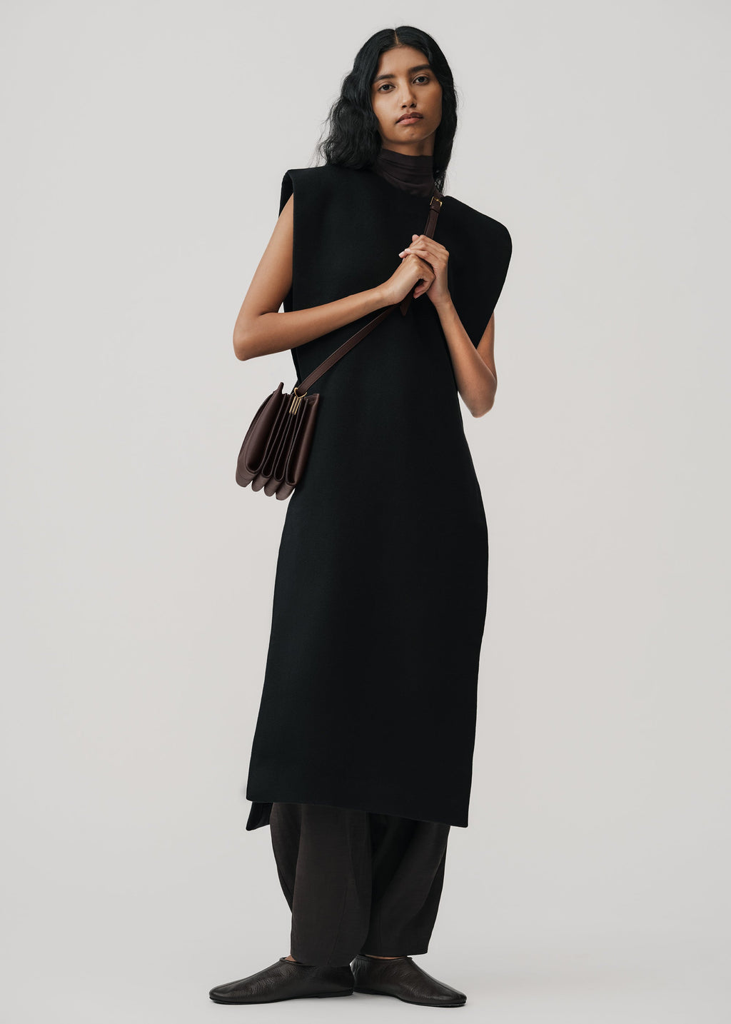 Boky - Textured Ebony