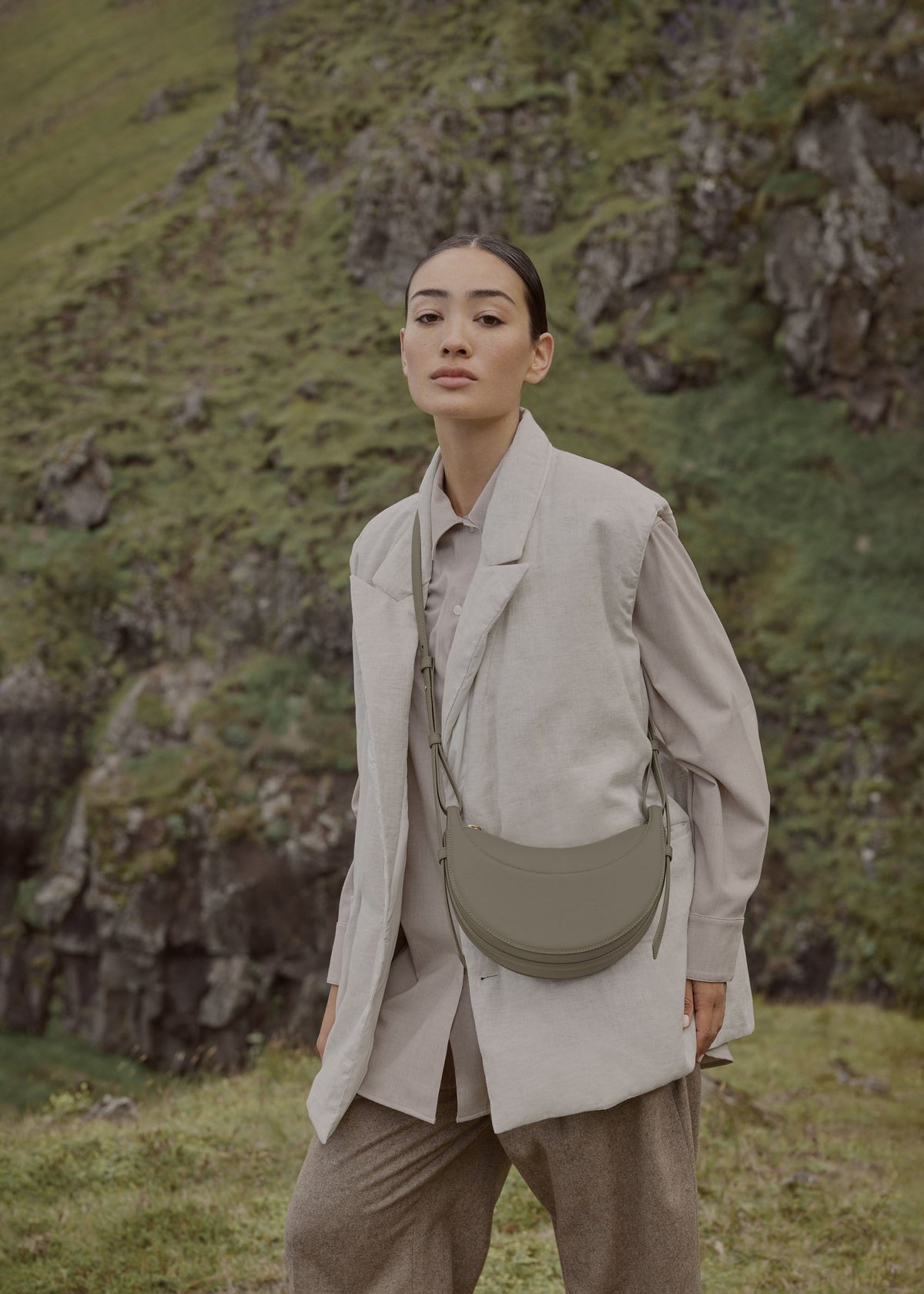 PLNE - Numéro Dix - Textured Olive-2
