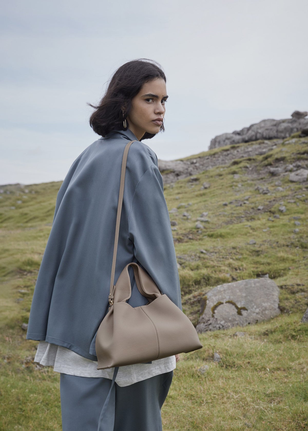 PLNE - Numéro Neuf - Textured Taupe-4